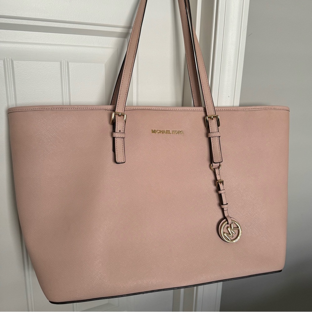 Michael Kors Jet Set Tech Travel Tote